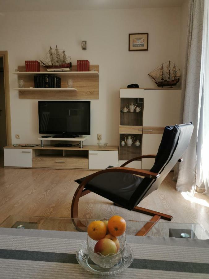 Big And Spacious Apartment In The Heart Of אומיס מראה חיצוני תמונה